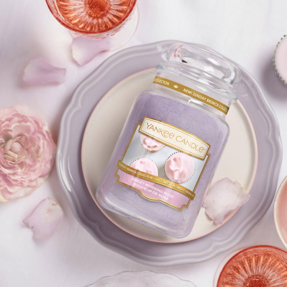 Yankee Candle Sweet Morning Rose Large Jar Extra Image 1